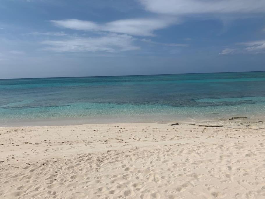 Beach'Nbarefoot Nassau Kültér fotó