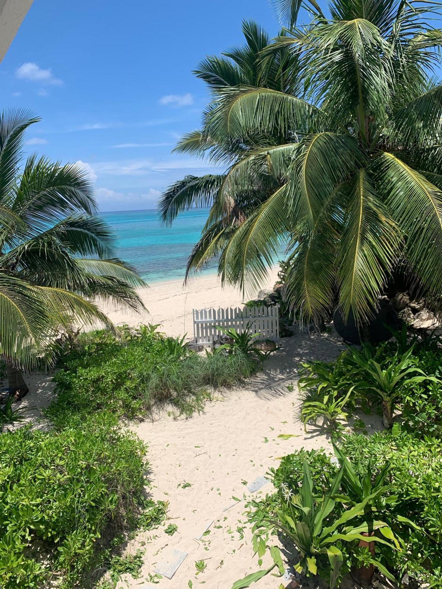 Beach'Nbarefoot Nassau Kültér fotó